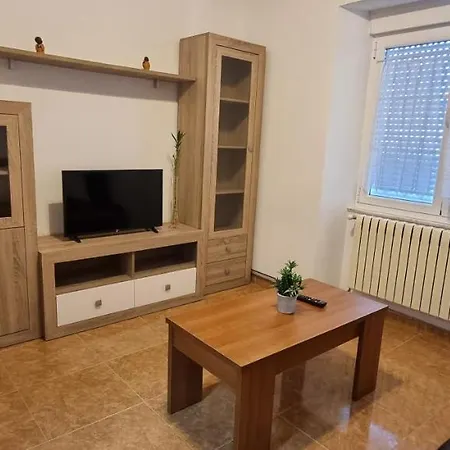 Casa La Oca - Planta Baja Independiente En Vivienda Independiente Apartamento *