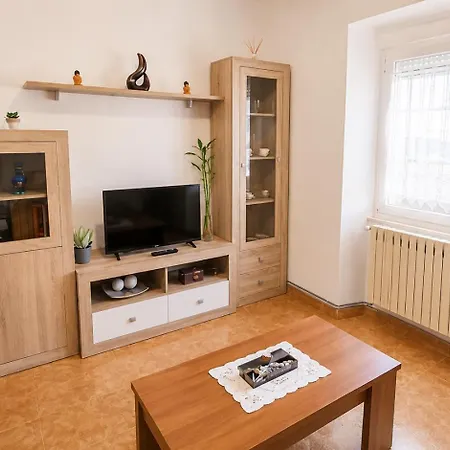 La Oca Casa 4 Con Patio Cerca De Playas De Navia 아파트 나비아