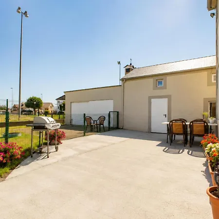 La Oca Casa 4 Con Patio Cerca De Playas De Navia דירה *